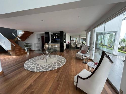 Casa en Venta ubicado en Av Del Parque 720