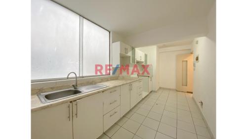 Departamento de 2 dormitorios y 2 baños ubicado en Santiago De Surco Departamento de 2 dormitorios y 2 baños ubicado en Santiago De Surco