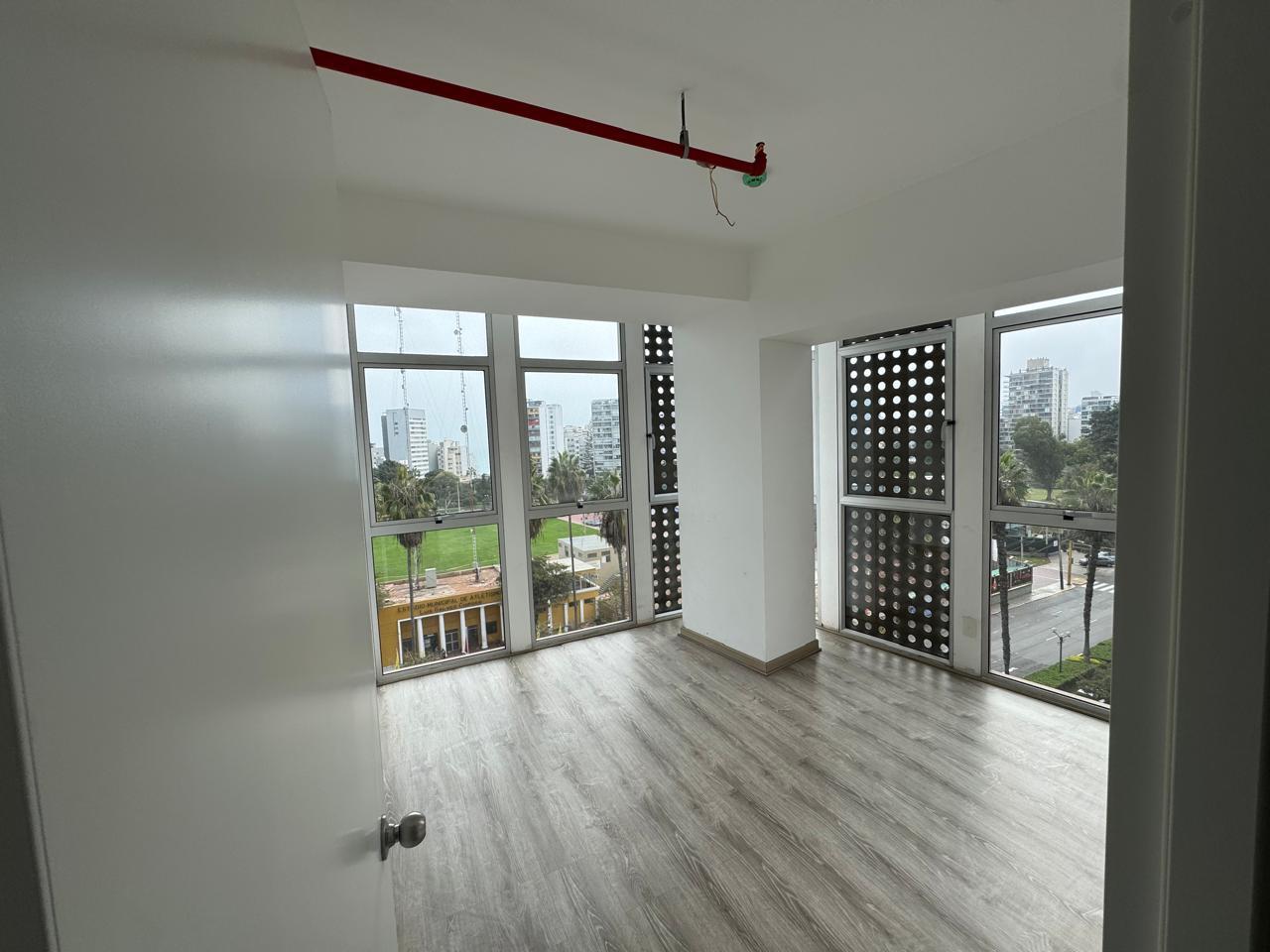 Oficina en Venta ubicado en Av. Almte. Miguel Grau 1350 Oficina en Venta ubicado en Av. Almte. Miguel Grau 1350
