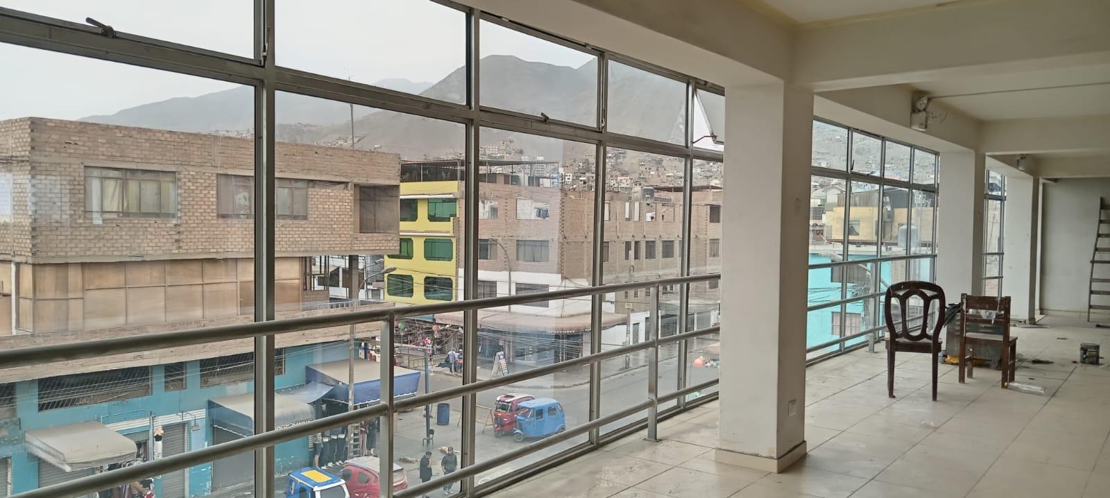 Oportunidad única Edificio ubicado en Comas Oportunidad única Edificio ubicado en Comas
