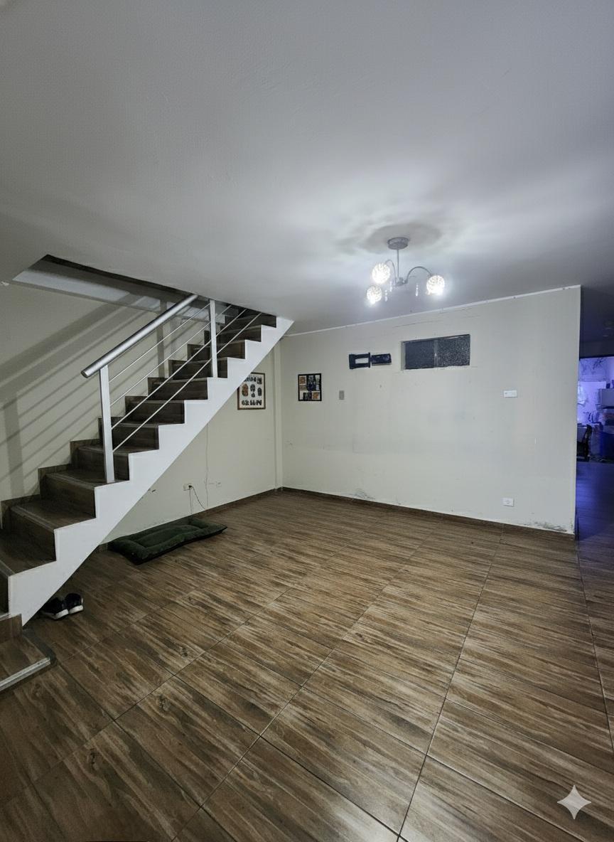 Casa en Venta de 4 dormitorios ubicado en San Juan De Miraflores Casa en Venta de 4 dormitorios ubicado en San Juan De Miraflores