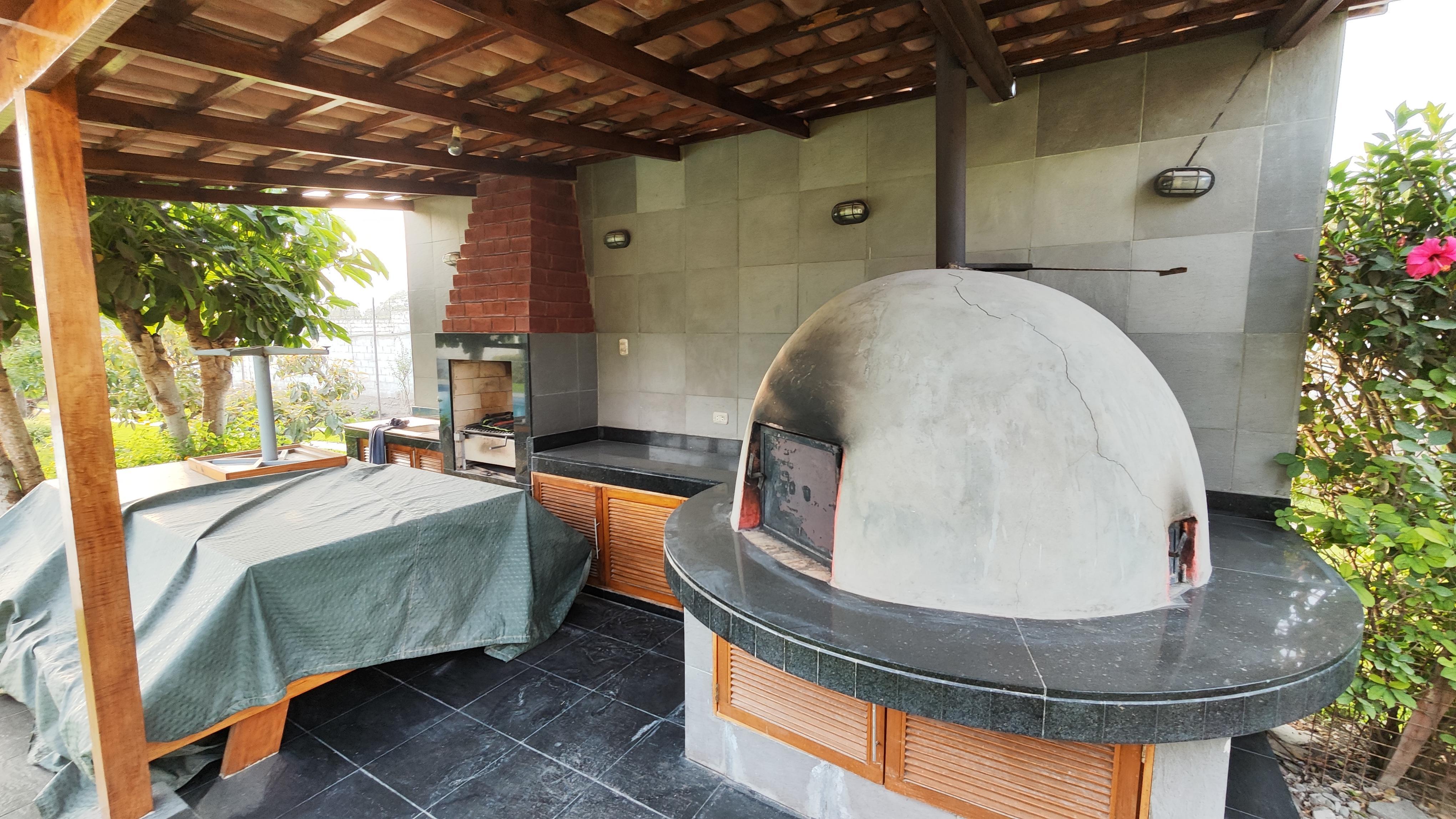 Casa de Campo de 8 dormitorios y 8 baños ubicado en Pachacamac Casa de Campo de 8 dormitorios y 8 baños ubicado en Pachacamac