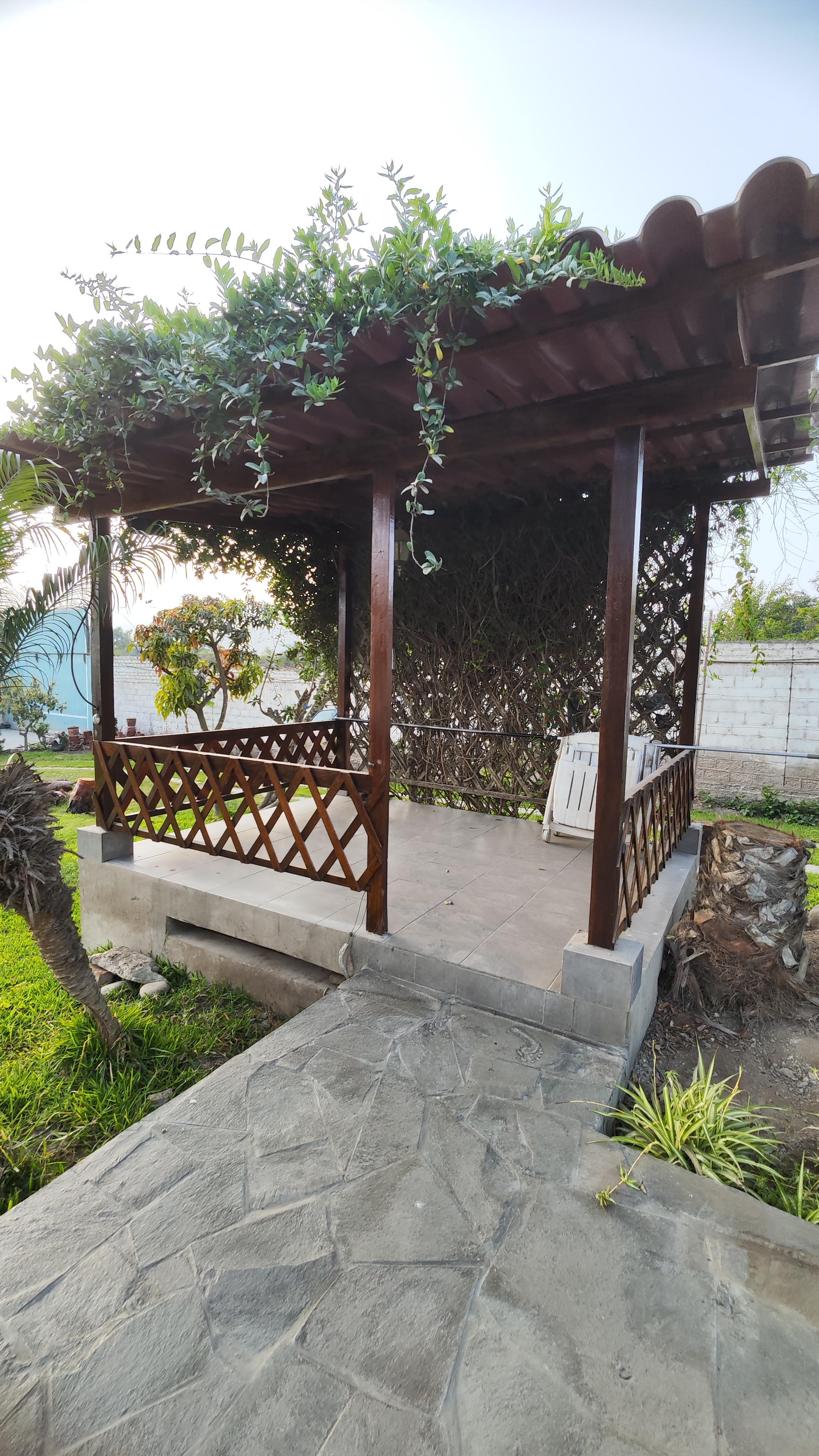 Casa de Campo de 8 dormitorios ubicado en Pachacamac Casa de Campo de 8 dormitorios ubicado en Pachacamac