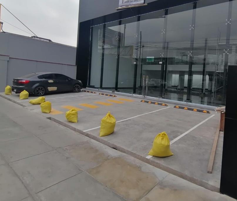 Local comercial en Venta ubicado en Santiago De Surco Local comercial en Venta ubicado en Santiago De Surco
