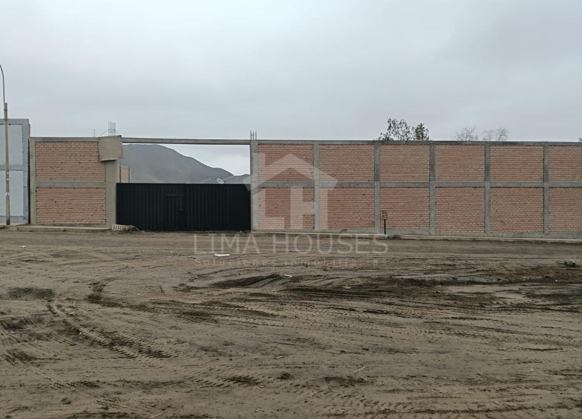 Terreno Industrial en Venta ubicado en Av. Las Palmeras 110 Terreno Industrial en Venta ubicado en Av. Las Palmeras 110