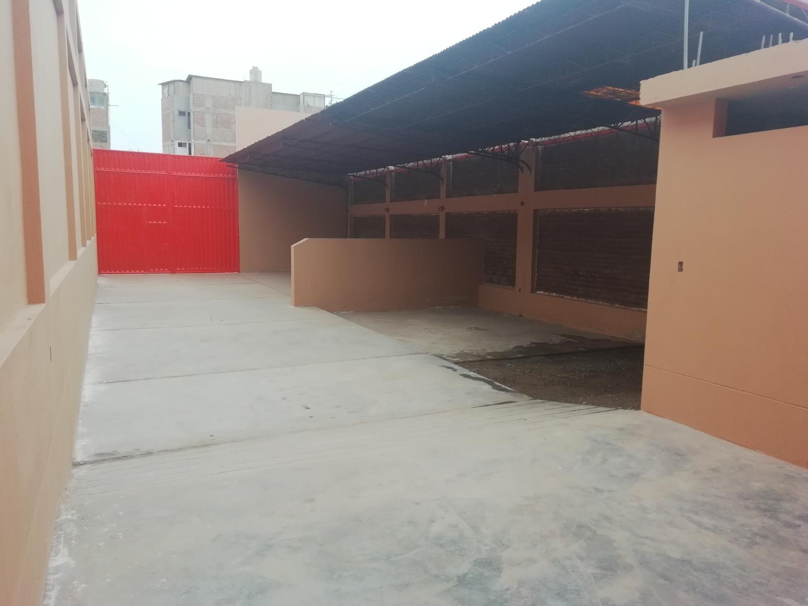 Espectacular Local comercial ubicado en Chorrillos Espectacular Local comercial ubicado en Chorrillos