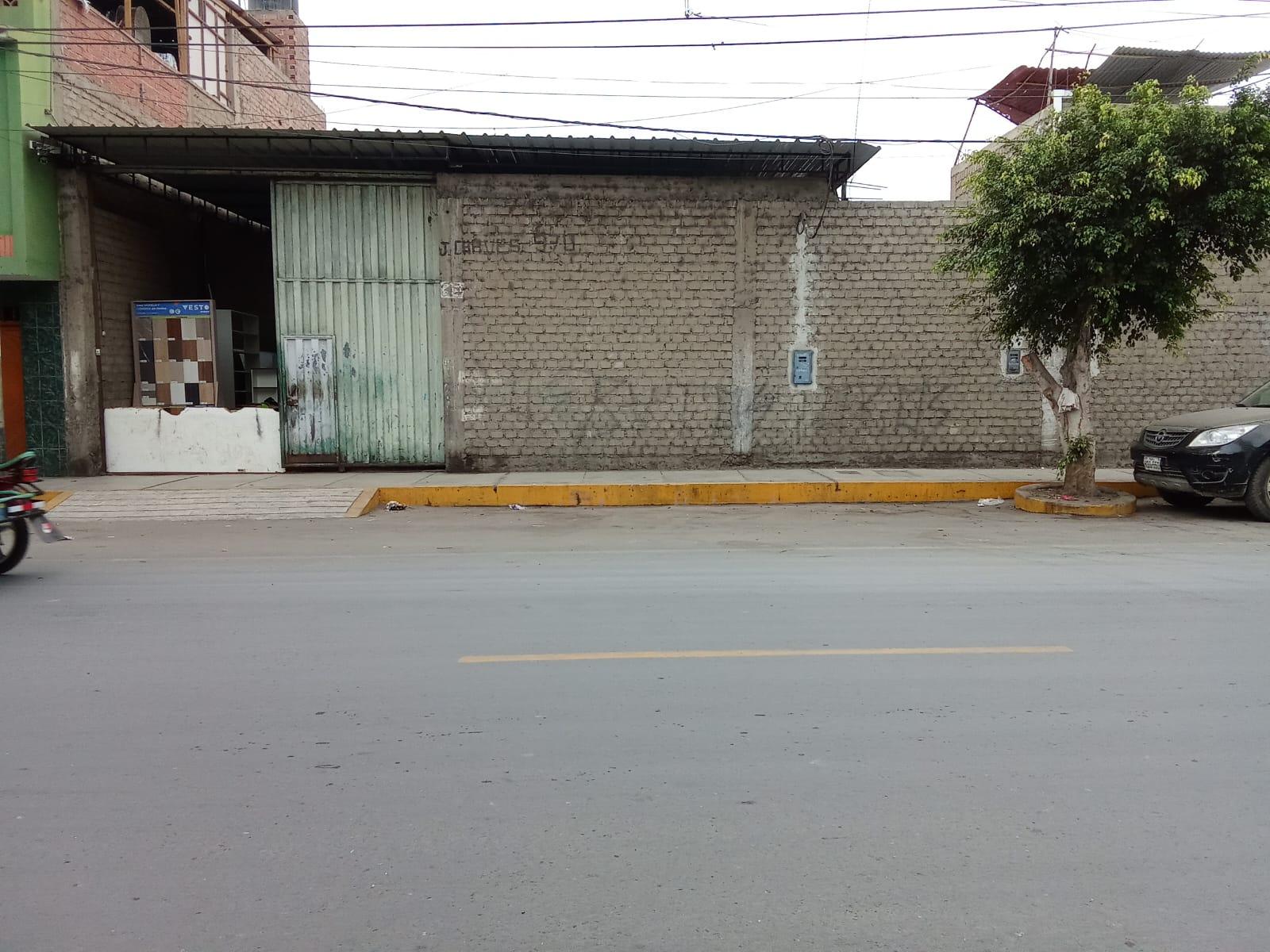 Amplio Terreno ubicado en Chimbote Amplio Terreno ubicado en Chimbote