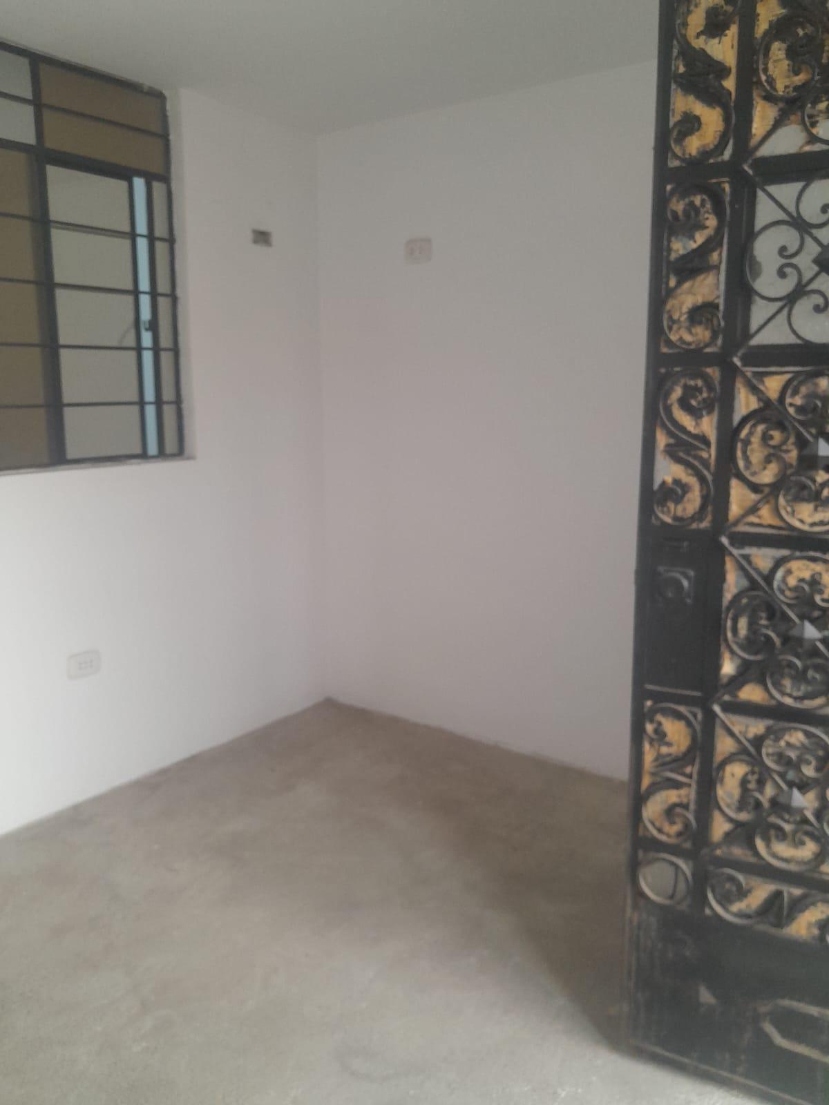 Departamento de 5 dormitorios y 3 baños ubicado en Cercado De Lima Departamento de 5 dormitorios y 3 baños ubicado en Cercado De Lima
