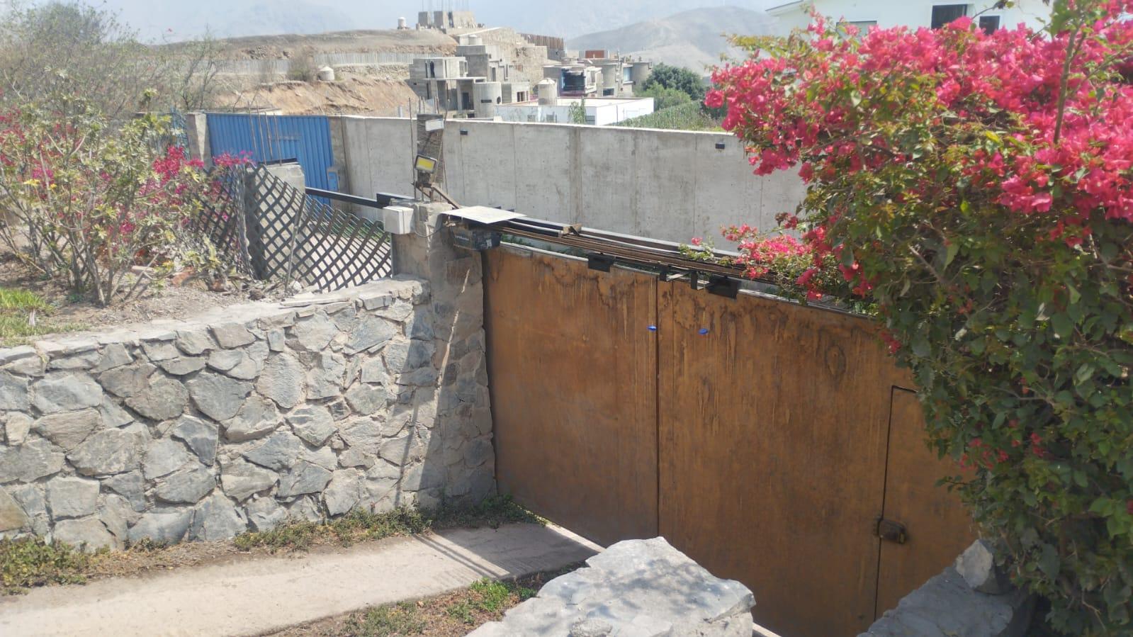 Casa de Campo de 4 dormitorios y 3 baños ubicado en Pachacamac Casa de Campo de 4 dormitorios y 3 baños ubicado en Pachacamac
