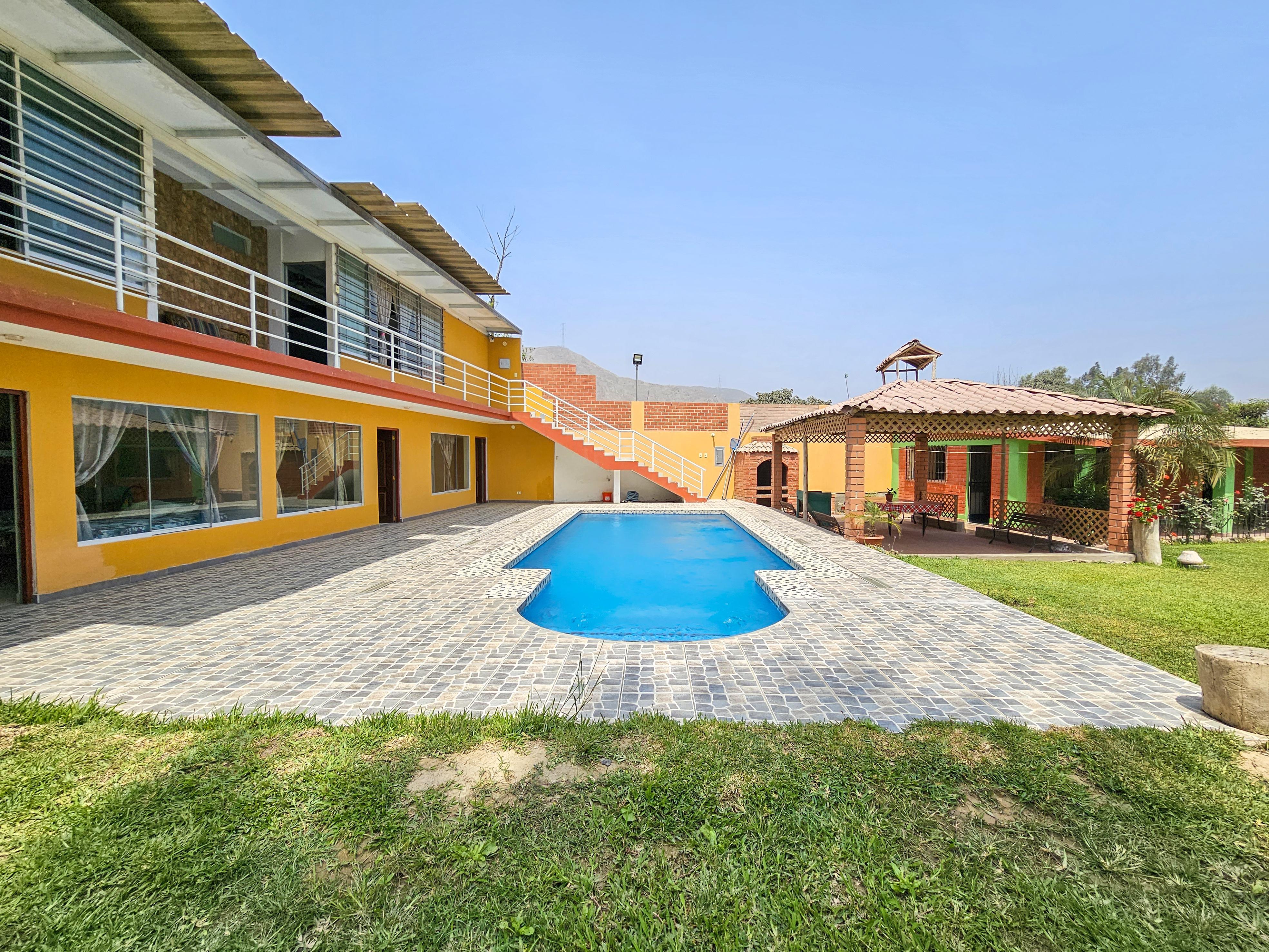 Casa de Campo en Venta de 5 dormitorios ubicado en Cieneguilla Casa de Campo en Venta de 5 dormitorios ubicado en Cieneguilla