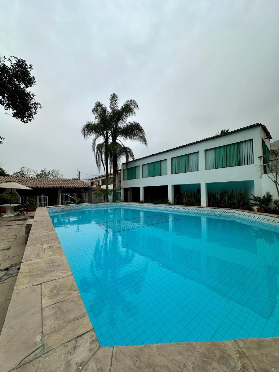 Casa de Campo de 7 dormitorios y 7 baños ubicado en Cieneguilla Casa de Campo de 7 dormitorios y 7 baños ubicado en Cieneguilla