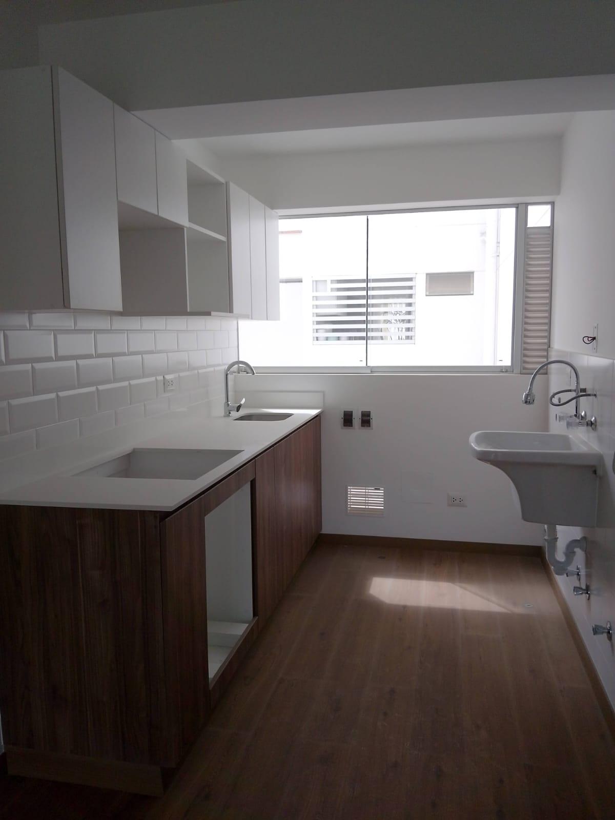 Departamento en Alquiler ubicado en Av.boulevard De Surco 314 San Borja Departamento en Alquiler ubicado en Av.boulevard De Surco 314 San Borja