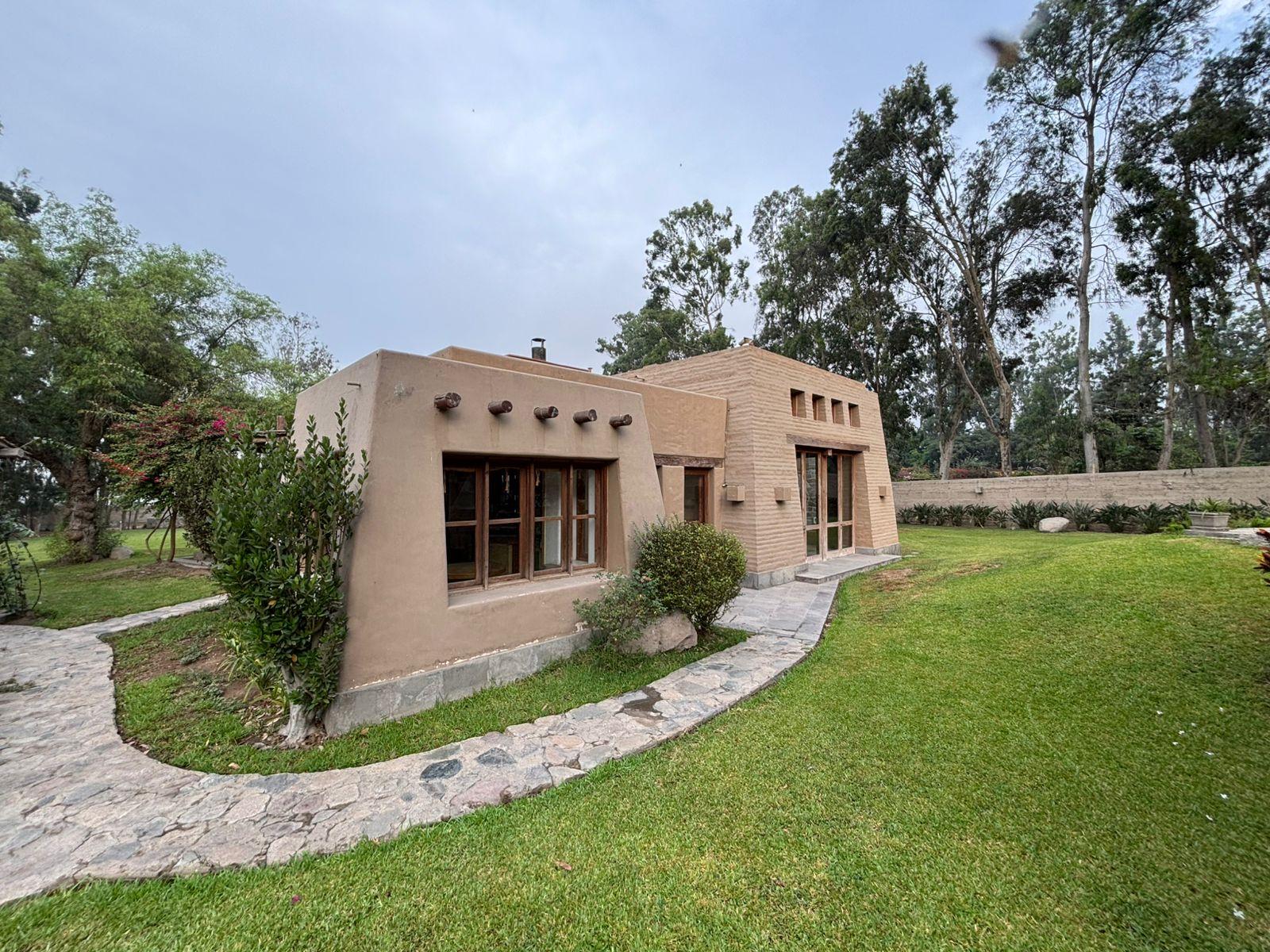 Casa de Campo en Alquiler ubicado en Cieneguilla Casa de Campo en Alquiler ubicado en Cieneguilla