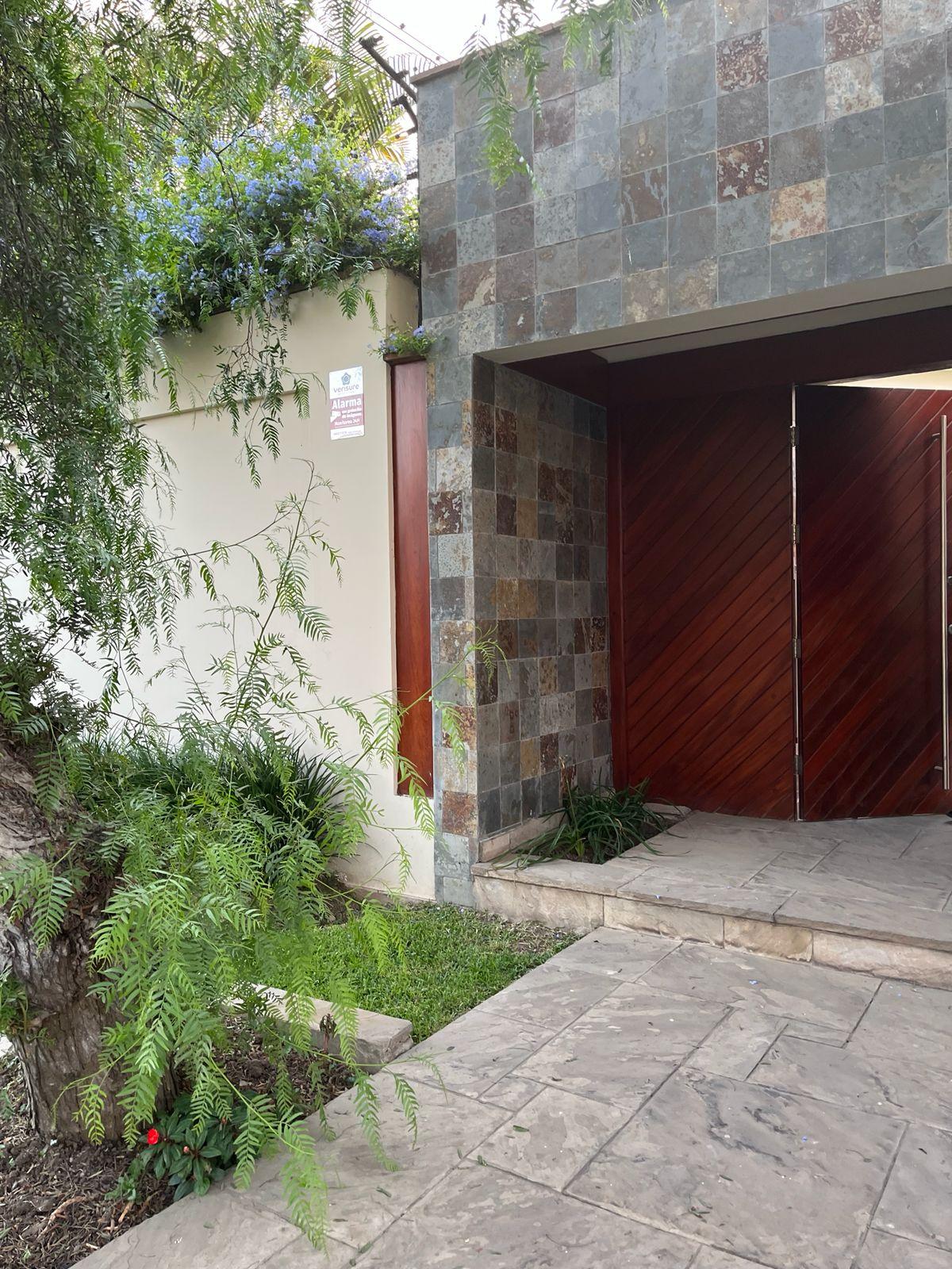 Casa en Alquiler y permite mascotas Casa en Alquiler y permite mascotas