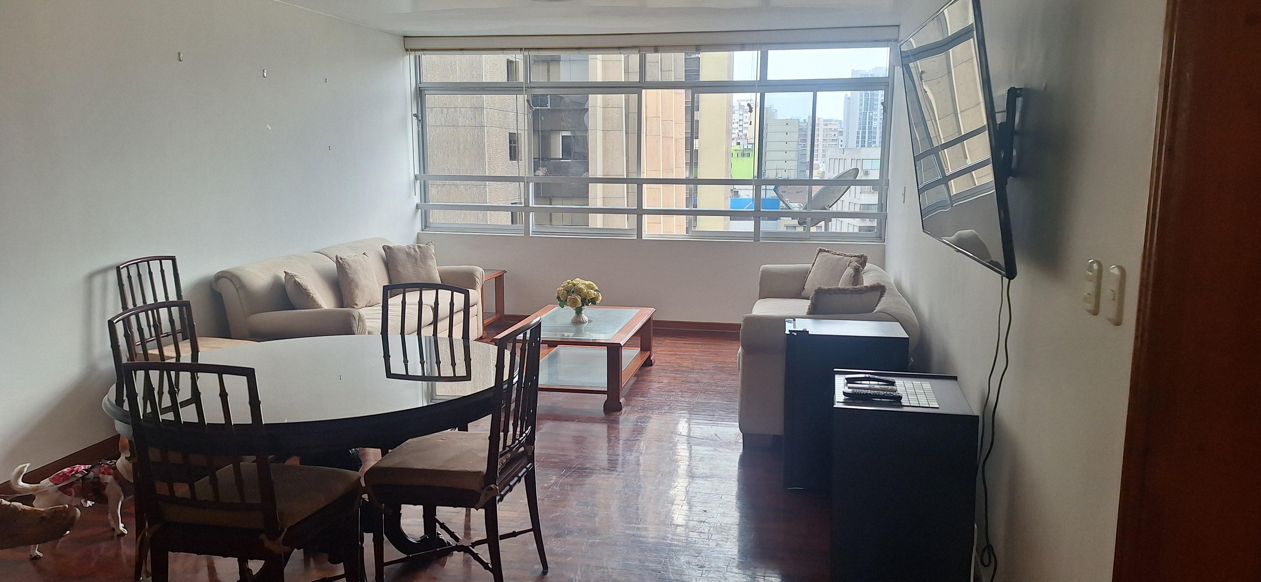 Departamento de 2 dormitorios y 1 baños ubicado en Miraflores Departamento de 2 dormitorios y 1 baños ubicado en Miraflores