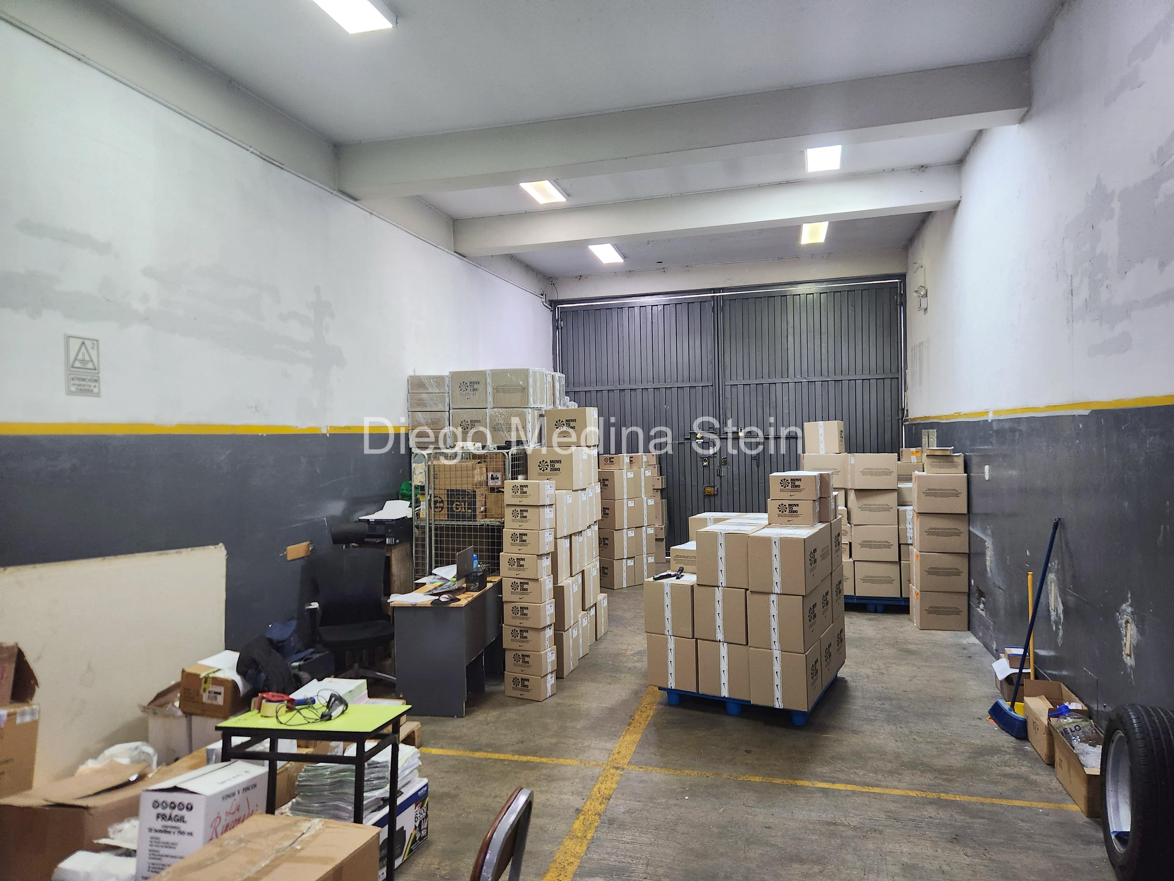 Amplio Local comercial ubicado en Lince Amplio Local comercial ubicado en Lince