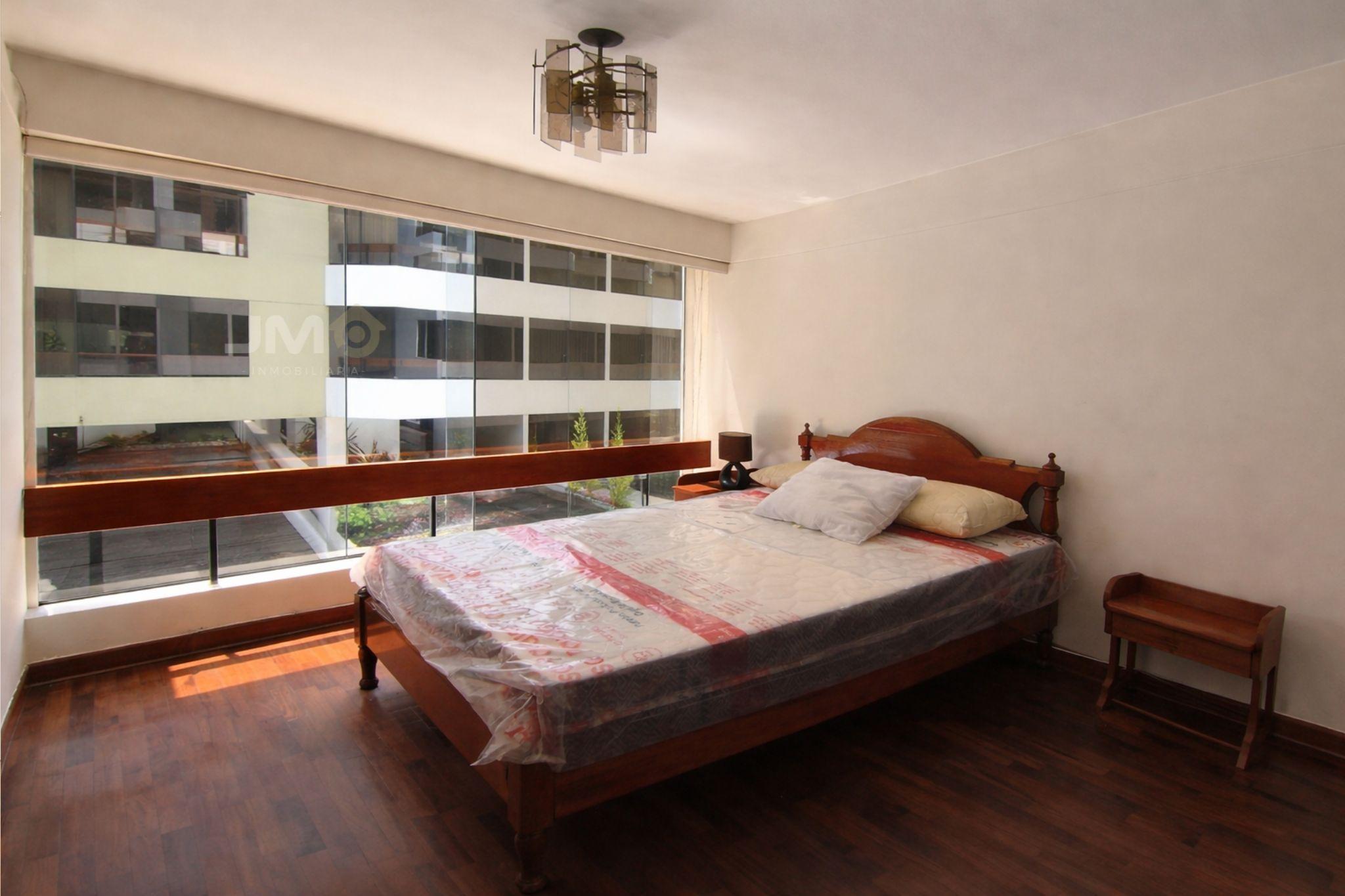Departamento en Alquiler de 1 dormitorios ubicado en San Isidro Departamento en Alquiler de 1 dormitorios ubicado en San Isidro