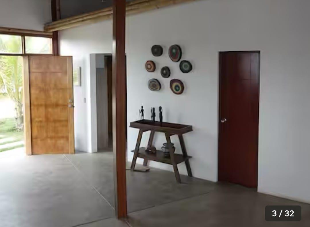 Casa de Playa de 3 dormitorios y 3 baños ubicado en Piura Casa de Playa de 3 dormitorios y 3 baños ubicado en Piura