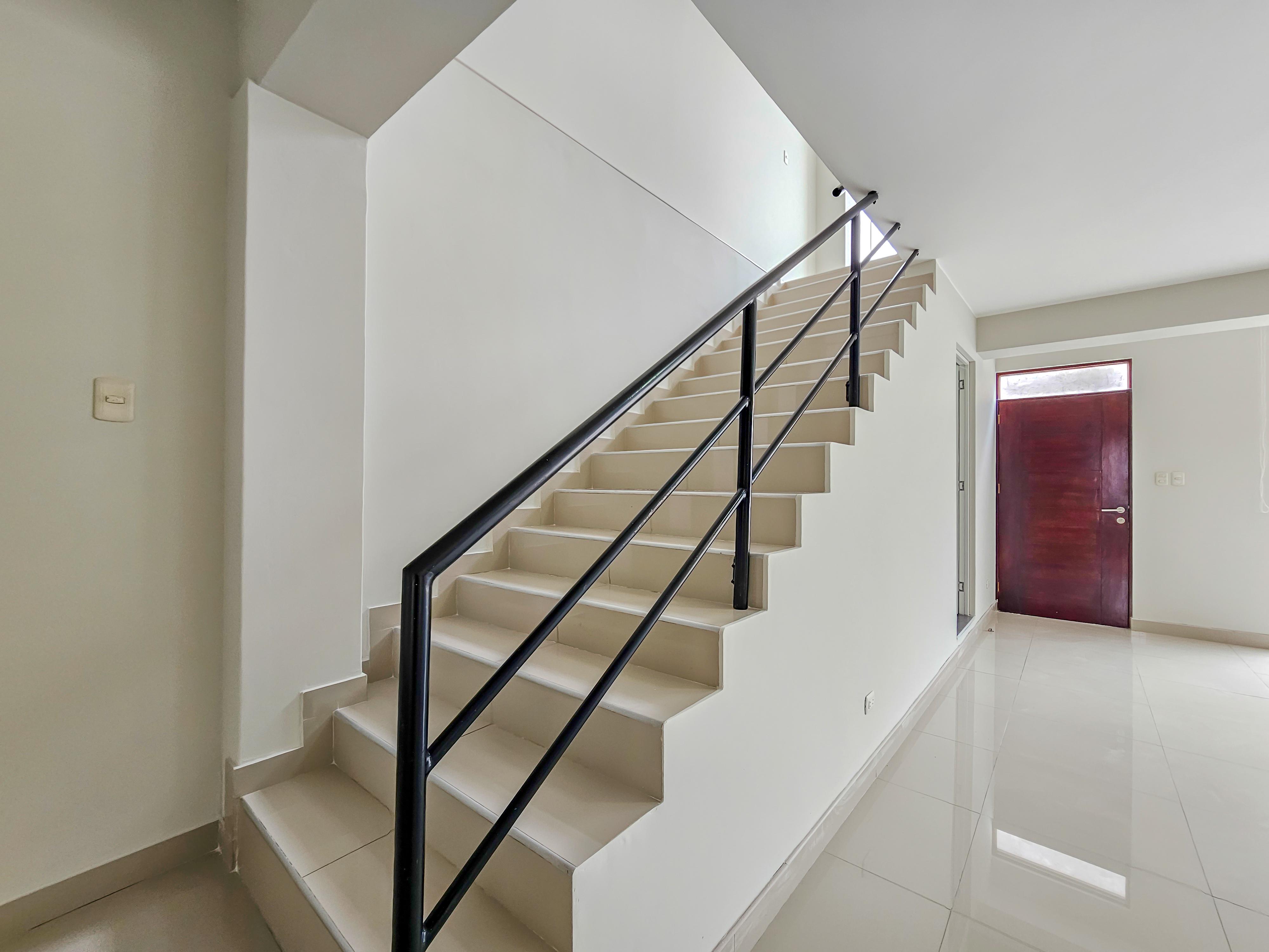 Departamento en Alquiler ubicado en Av. Santiago De Surco 3768 Departamento en Alquiler ubicado en Av. Santiago De Surco 3768