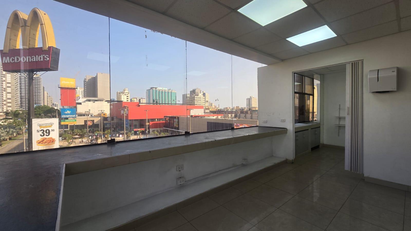Espectacular Local comercial ubicado en Lince Espectacular Local comercial ubicado en Lince
