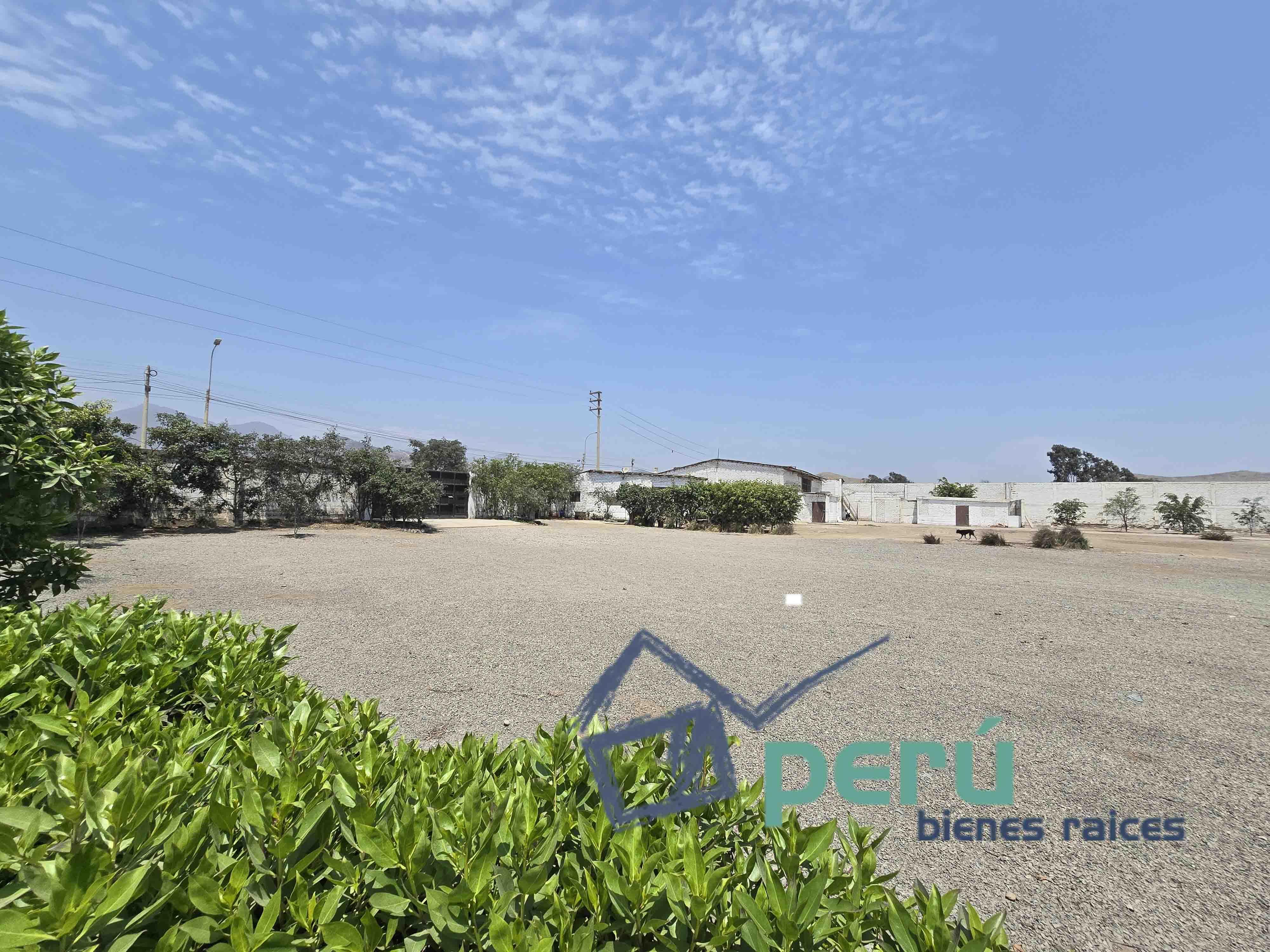 Terreno en Venta ubicado en Av. Manuel Valle 173 Terreno en Venta ubicado en Av. Manuel Valle 173