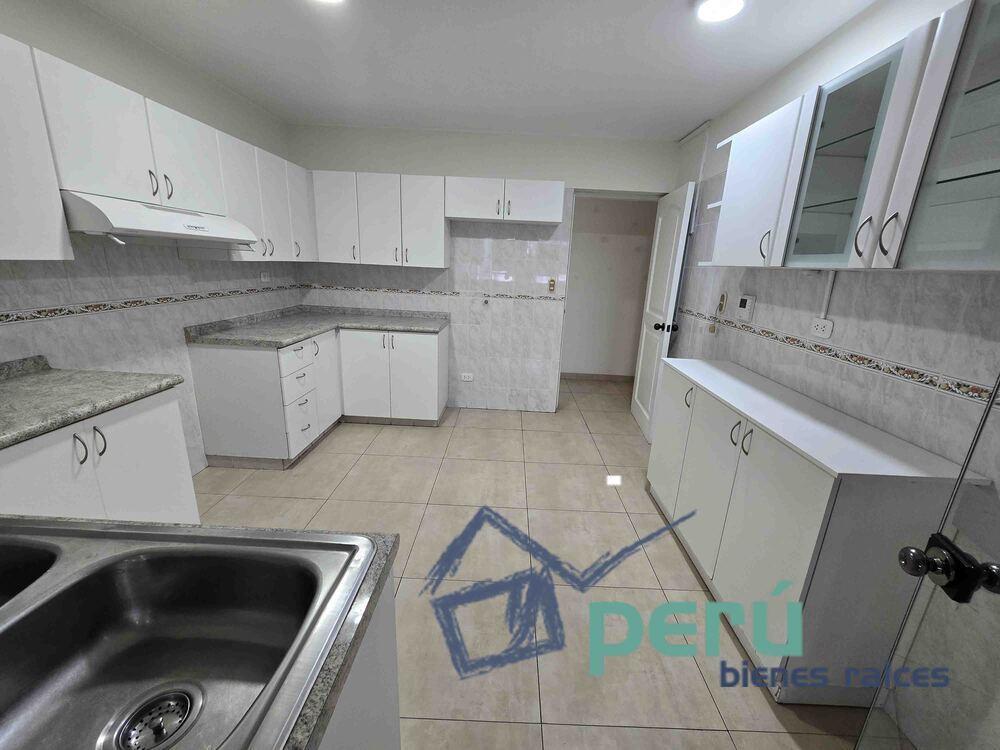 Departamento de 3 dormitorios ubicado en Miraflores Departamento de 3 dormitorios ubicado en Miraflores