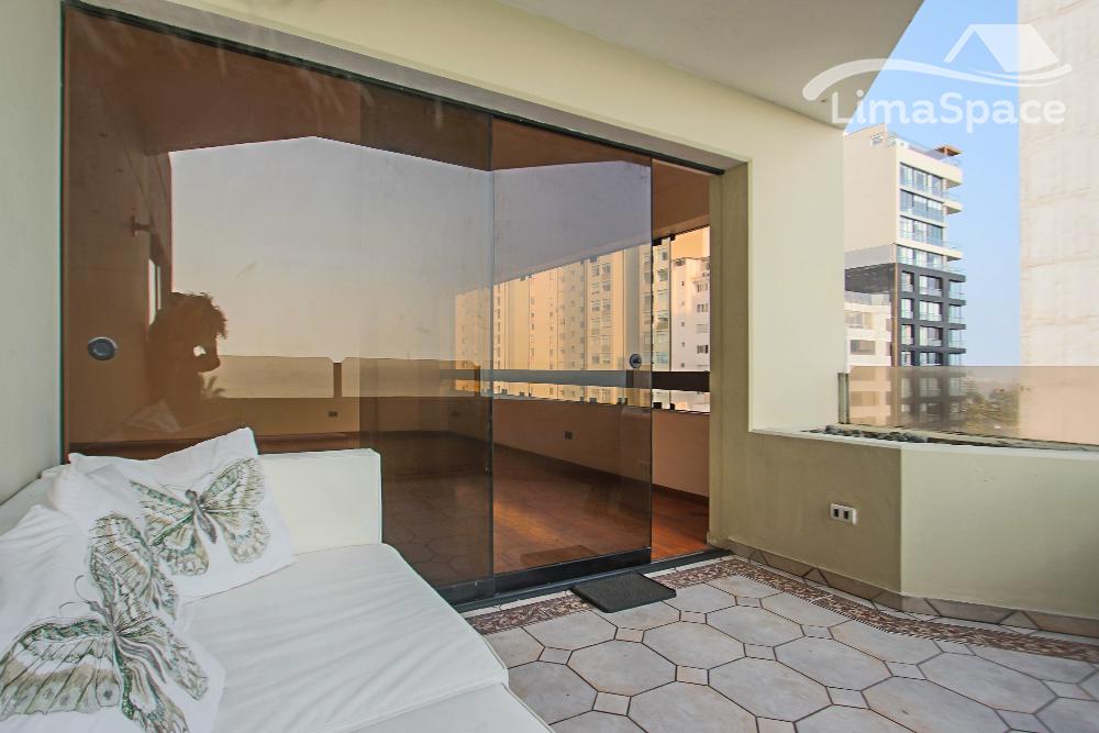 Departamento de 3 dormitorios ubicado en Miraflores Departamento de 3 dormitorios ubicado en Miraflores