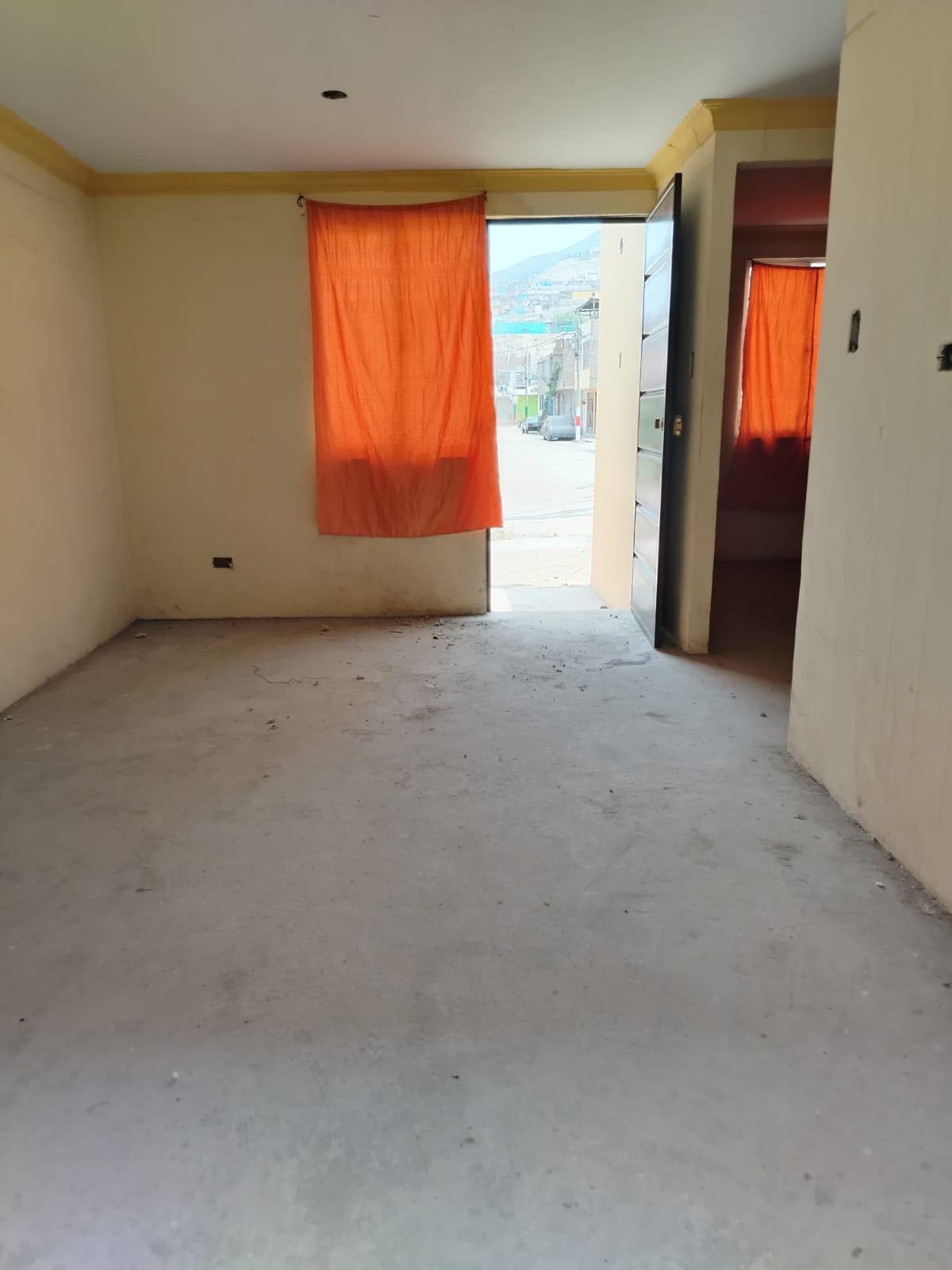 Casa en Venta ubicado en C. 5 Mz.12 - Lt.83 Casa en Venta ubicado en C. 5 Mz.12 - Lt.83