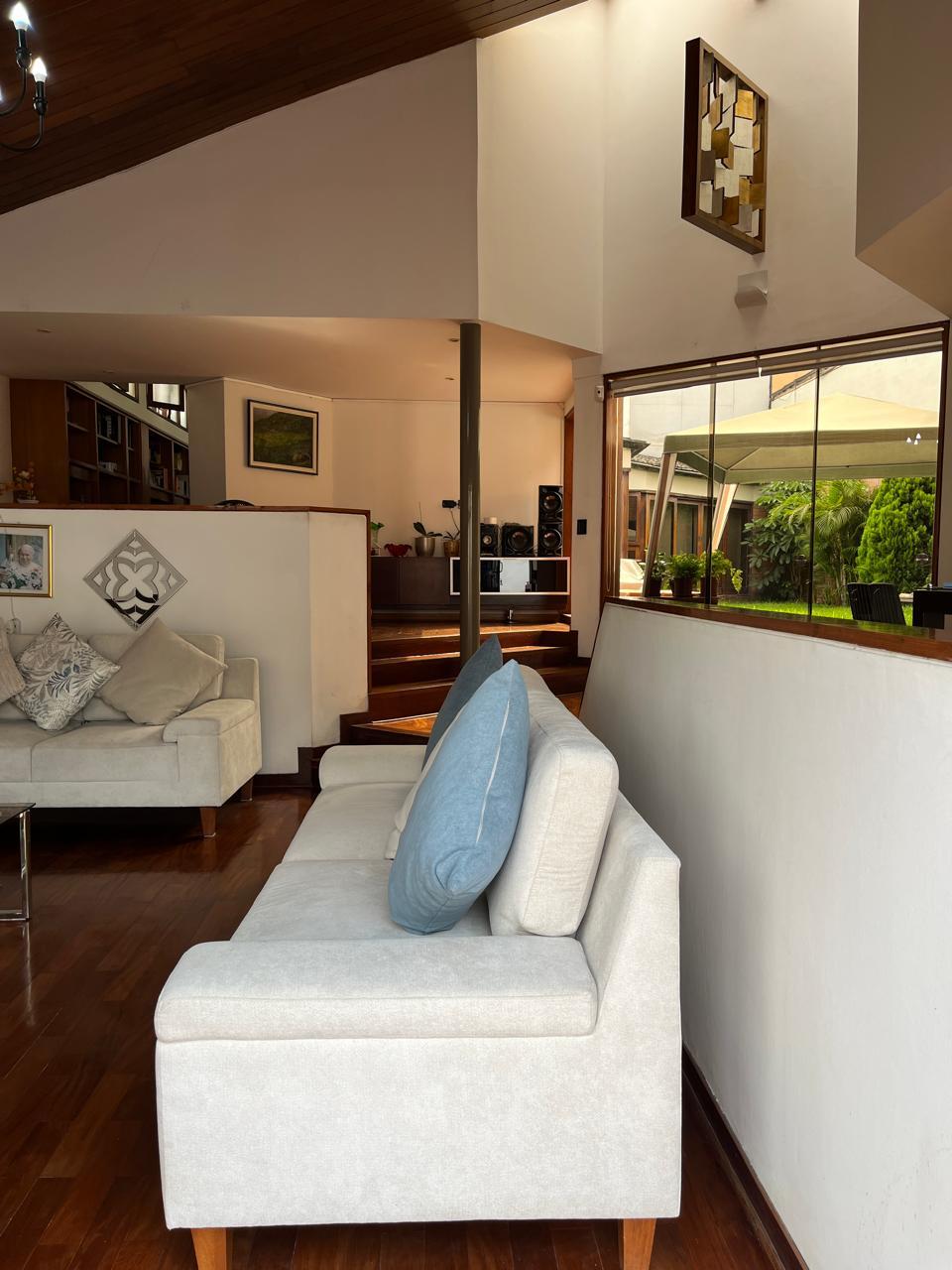 Casa en Alquiler ubicado en Miraflores Casa en Alquiler ubicado en Miraflores