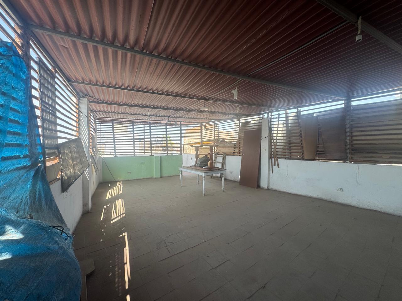 Casa de 10 dormitorios y 7 baños ubicado en San Martin De Porres Casa de 10 dormitorios y 7 baños ubicado en San Martin De Porres
