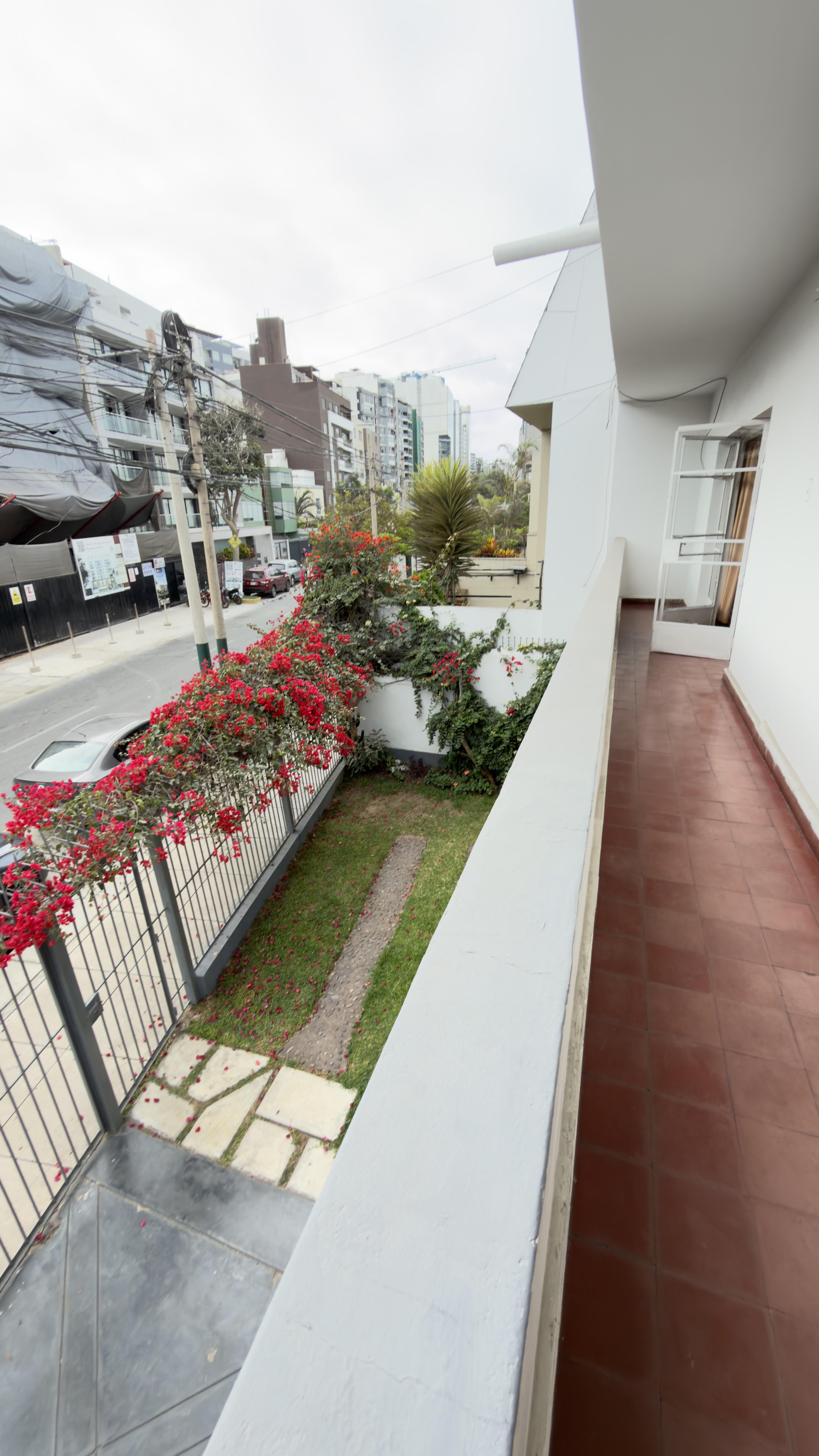 Casa en Venta de 4 dormitorios ubicado en Magdalena Del Mar Casa en Venta de 4 dormitorios ubicado en Magdalena Del Mar