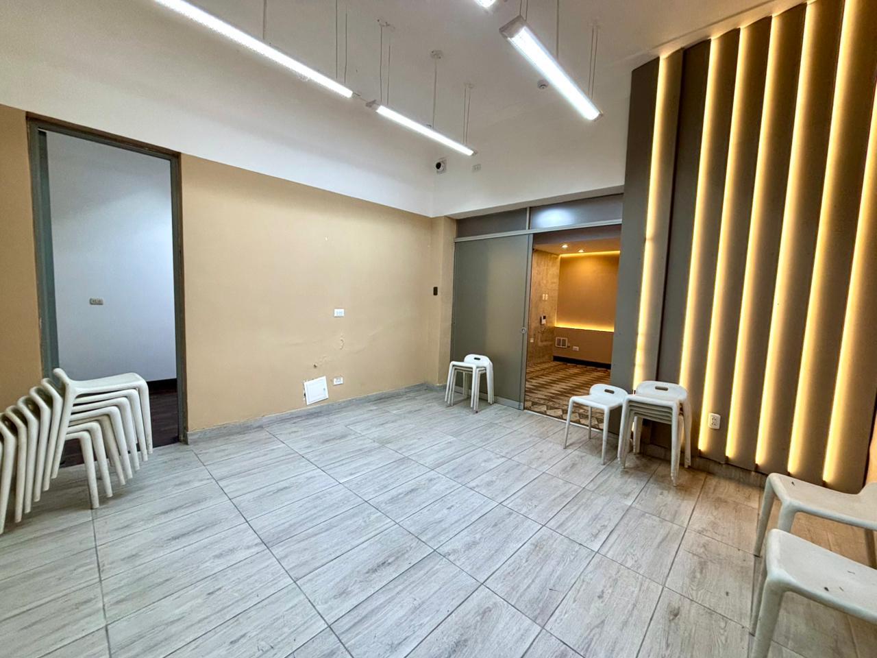 Casa de 3 dormitorios y 3 baños ubicado en Miraflores Casa de 3 dormitorios y 3 baños ubicado en Miraflores
