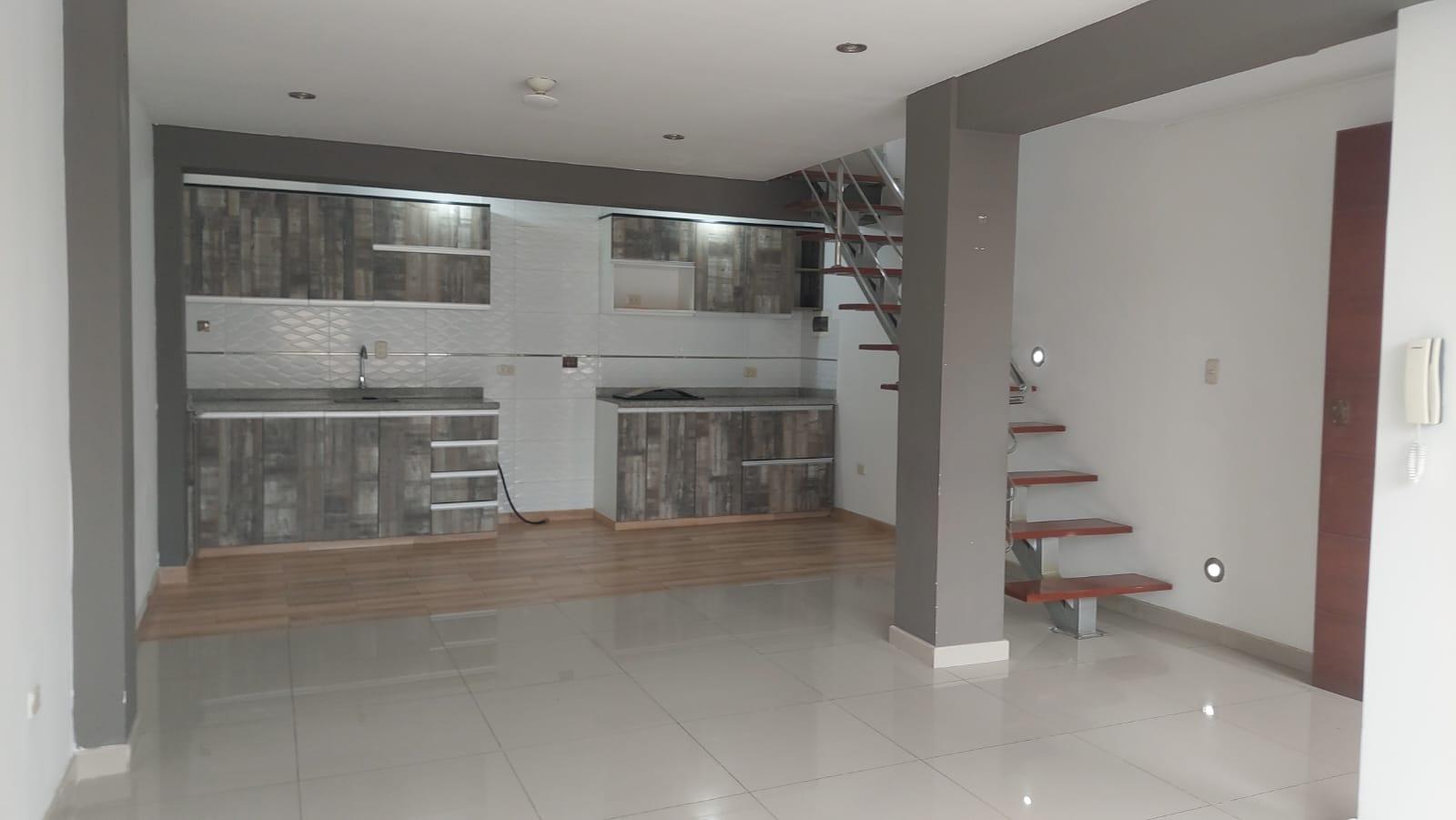 Departamento de 3 dormitorios y 2 baños ubicado en Los Olivos Departamento de 3 dormitorios y 2 baños ubicado en Los Olivos
