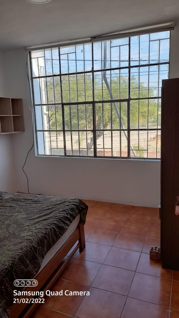 Casa de 4 dormitorios y 3 baños ubicado en Castilla Casa de 4 dormitorios y 3 baños ubicado en Castilla