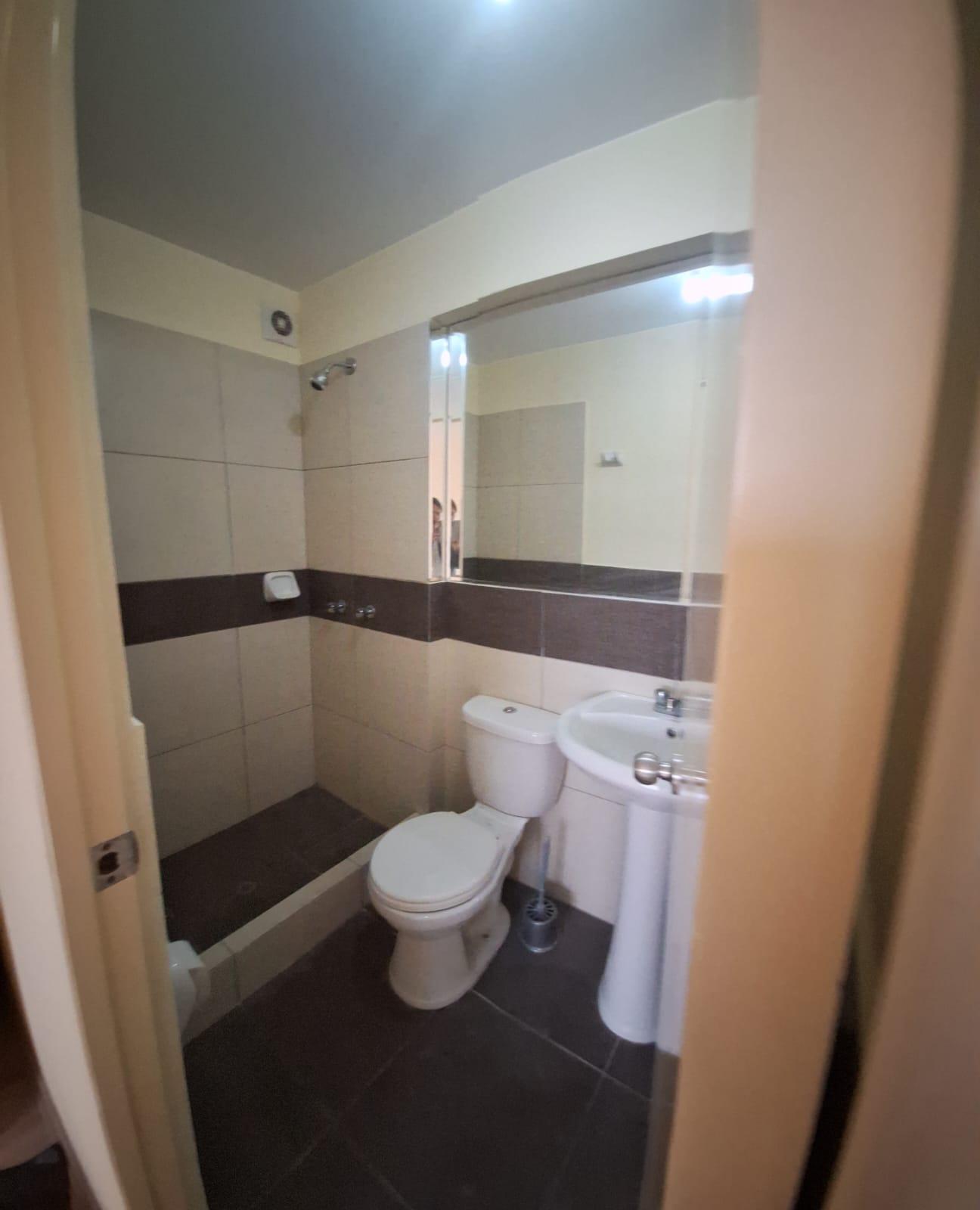 Departamento de 3 dormitorios y 2 baños ubicado en Cercado De Lima Departamento de 3 dormitorios y 2 baños ubicado en Cercado De Lima