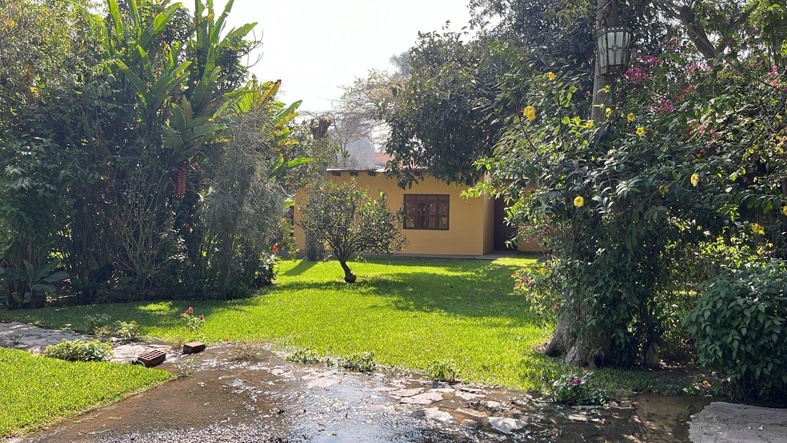 Casa de Campo de 8 dormitorios y 5 baños ubicado en Chaclacayo Casa de Campo de 8 dormitorios y 5 baños ubicado en Chaclacayo