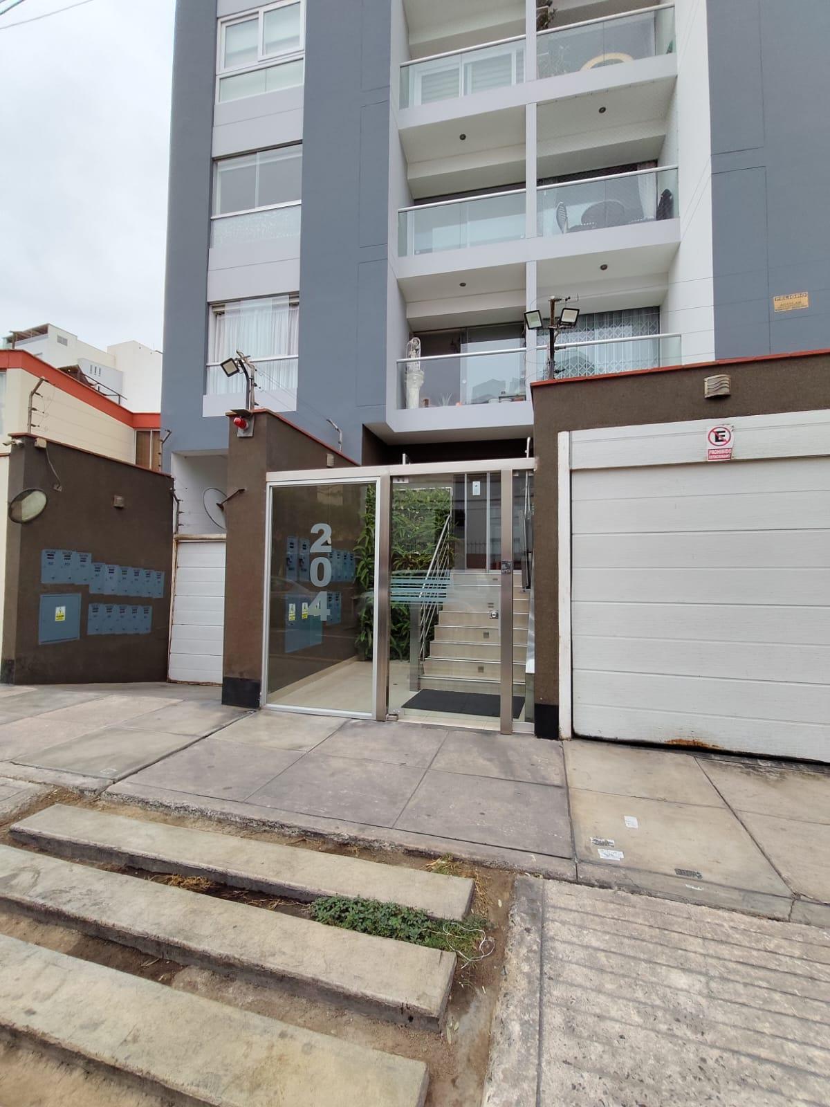 Departamento en alquiler en Surquillo