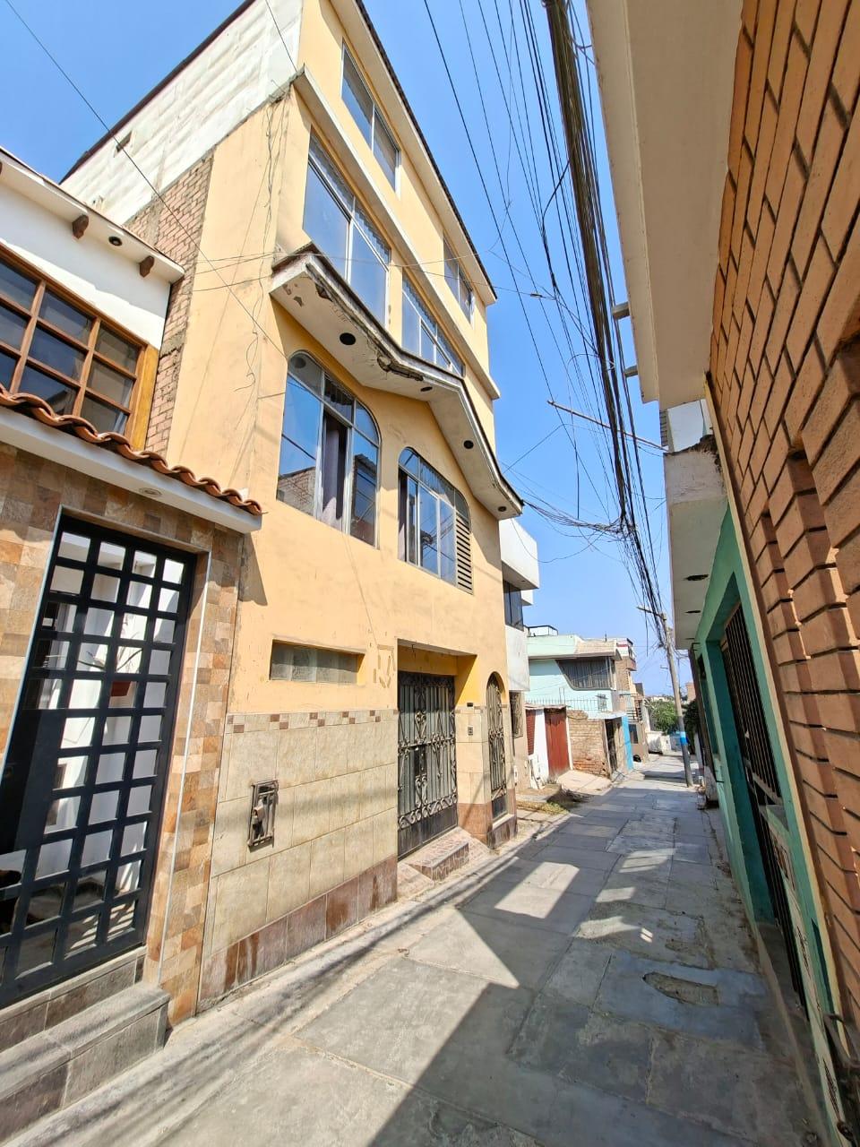 Casa en venta en Ventanilla