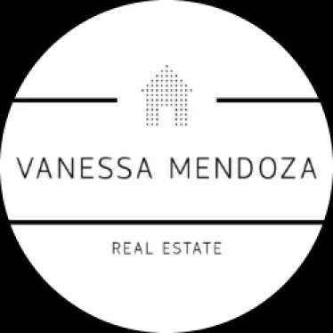 Vanessa Mendoza - Real Estate