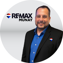 RE/MAX Munay